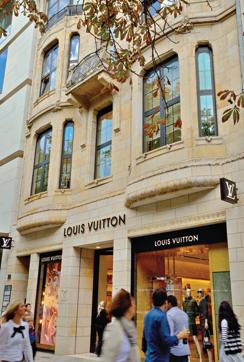 The swish Königsallee street is where all designer stores sit cheek by jowl (Shutterstock) The swish Königsallee street is where all designer stores sit cheek by jowl (Shutterstock)