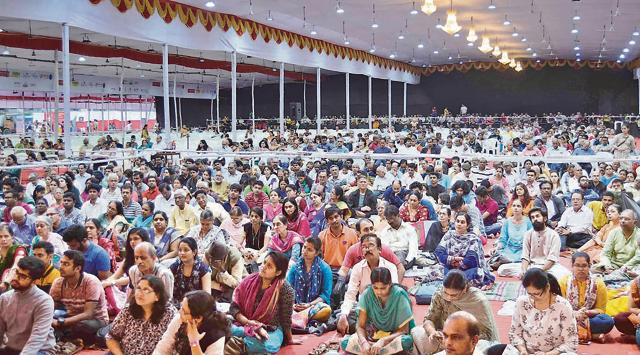 People of all age-groups attended the 67th Sawai Gandharva Bhimsen Mahotsav on Wednesday. At least 10,000-15,000 people attend the festival. (Ravindra Joshi/HT PHOTO)
