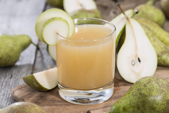 Drink pear juice before you go for a party (Shutterstock) Drink pear juice before you go for a party (Shutterstock)
