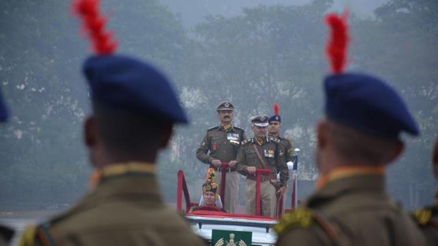 ITBP director general Surjeet Singh Deswal inspecting the guard of honour. (Sant Arora/HT) ITBP director general Surjeet Singh Deswal inspecting the guard of honour. (Sant Arora/HT)