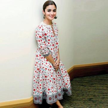 alia bhatt in black kurti