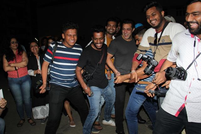 Salman during the promotions of Dabangg 3. (IANS) Salman during the promotions of Dabangg 3. (IANS)