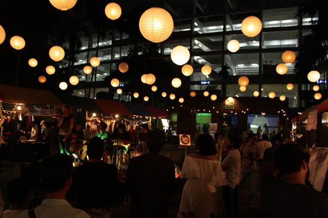 The CalBunka pop-ups in Kolkata are inspired by the vibrant night markets of Goa and Thailand. The USP is the timings — noon to 2 am. The CalBunka pop-ups in Kolkata are inspired by the vibrant night markets of Goa and Thailand. The USP is the timings — noon to 2 am.