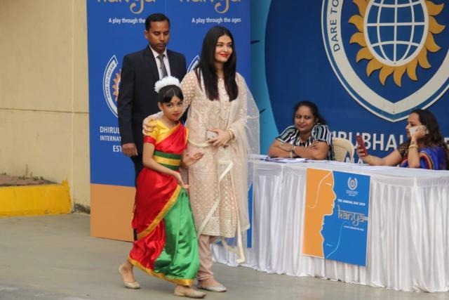 Aishwarya Rai with daughter Aaradhya Bachchan at the school function. (Varinder Chawla) Aishwarya Rai with daughter Aaradhya Bachchan at the school function. (Varinder Chawla)