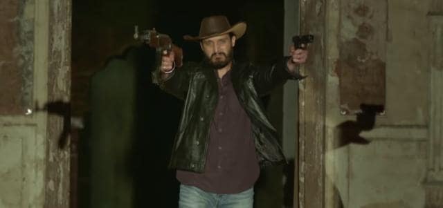 Jimmy Sheirgill in a still from Rangbaaz Phirse.