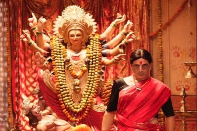 Akshay Kumar as a transgender in Laxmmi Bomb. Akshay Kumar as a transgender in Laxmmi Bomb.