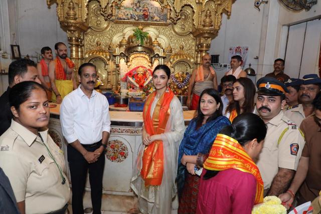 Deepika Padukone at the Siddhivinayak Temple. Deepika Padukone at the Siddhivinayak Temple.