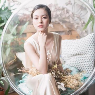 This wedding season, brides will follow processes to enhance natural beauty rather than putting on a caked face. (Instagram/ princessringo)