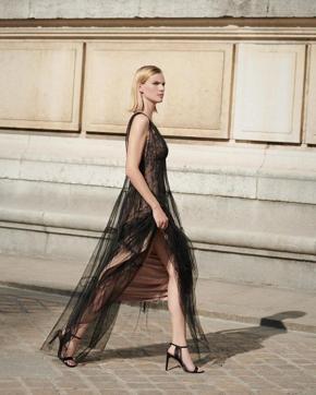 BCBGMAXAZRIA collectiopn featuring the LaceTulle Gown. (Instagram/ bcbgmaxazria) BCBGMAXAZRIA collectiopn featuring the LaceTulle Gown. (Instagram/ bcbgmaxazria)