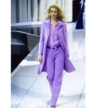 Versace 1996 Fall Collection. (Instagram/ bestdressed90s)