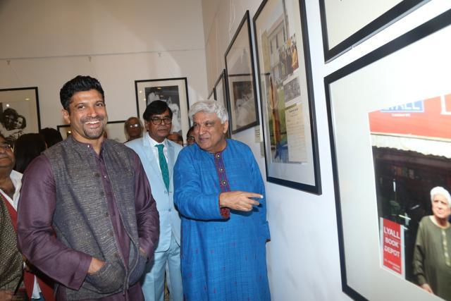 Happy Birthday Javed Akhtar 10 Best Quotes From The Legendary Lyricist And Writer Hindustan Times इस post में आप two line waqt shayari को पड़ेगेआप इन शायरी को कॉपी करके अपने दोस्तों के साथ शेयर कर सकते हैं और साथ ही आप social media पर शेयर भी कर सकते हैं। good night image. happy birthday javed akhtar 10 best