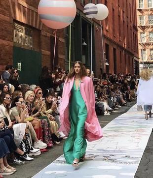 Biscay Green is a refreshing and cooling aqua shade. (Instagram/ cynthiarowley)