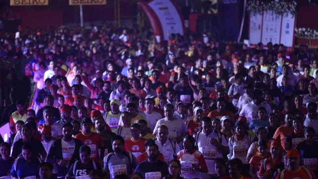 Amateur runners participate in Mumbai Marathon 2020. (Satyabrata Tripathy/HT) Amateur runners participate in Mumbai Marathon 2020. (Satyabrata Tripathy/HT)