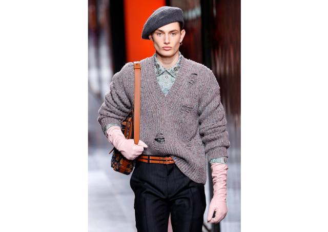 An ensemble from Dior Men by Kim Jones An ensemble from Dior Men by Kim Jones