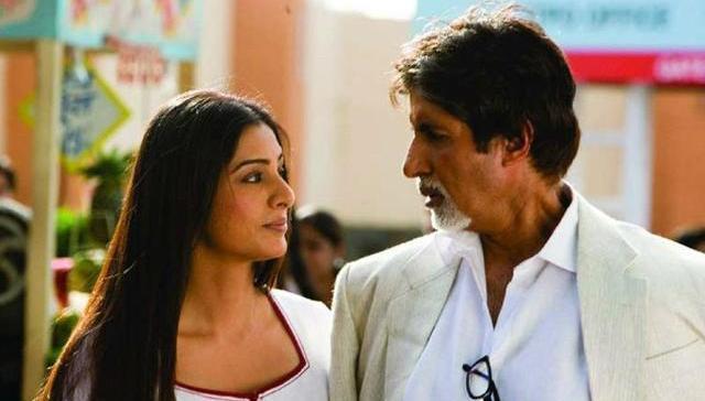 Tabu with Amitabh Bachchan in Cheeni Kum. Tabu with Amitabh Bachchan in Cheeni Kum.