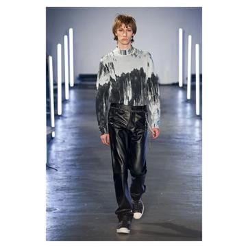 Feng Chen Wang Fall Winter 2020 men’s collection featured various slim-cut leather trousers. (Instagram/ fengchenwang) Feng Chen Wang Fall Winter 2020 men’s collection featured various slim-cut leather trousers. (Instagram/ fengchenwang)