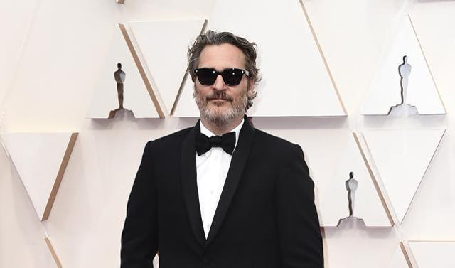 Joaquin Phoenix arrives at the Oscars on Sunday. (Jordan Strauss/Invision/AP) Joaquin Phoenix arrives at the Oscars on Sunday. (Jordan Strauss/Invision/AP)