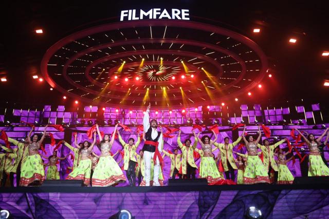 Ranveer Singh during his performance at the Filmfare Awards. Ranveer Singh during his performance at the Filmfare Awards.