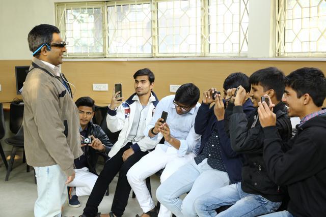 Visually impaired photographer Pranav lal conducted the first ever photography session for students at the National Association for the Blind . (Manoj Verma/ Hindustan Times)