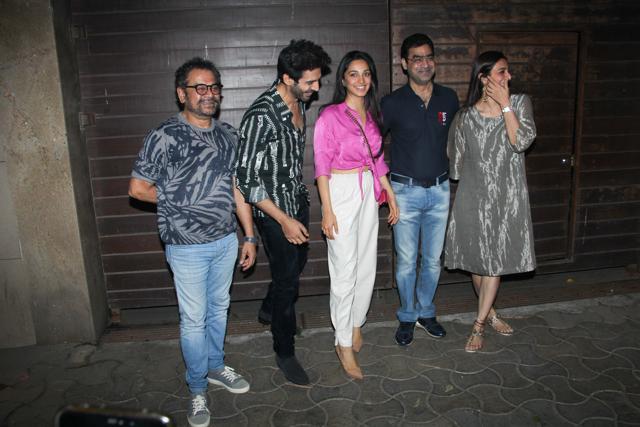 Kartik, Kiara, Tabu with Murad Khetani. Kartik, Kiara, Tabu with Murad Khetani.