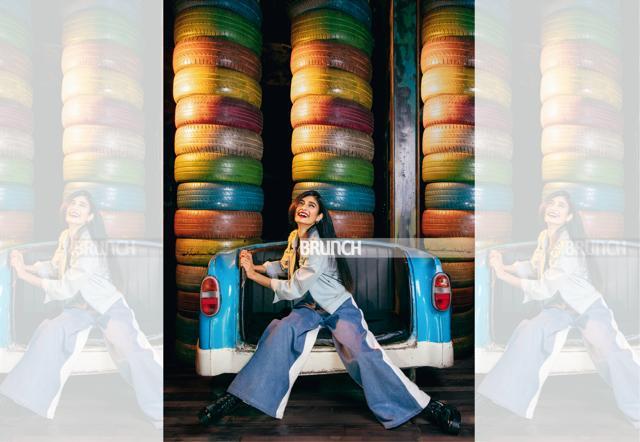 Pants, Wearsyzygy; jacket, Escada, bra top, H&M; earrings, Swarovski; shoes, Street Style Store (Shivamm Paathak) Pants, Wearsyzygy; jacket, Escada, bra top, H&M; earrings, Swarovski; shoes, Street Style Store (Shivamm Paathak)
