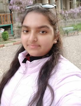 Pakshi Grover, 19, hailed from Kotkapura in Punjab’s Faridkot district. She was suffocated to death while trying to save another victim Riya Arora. Pakshi Grover, 19, hailed from Kotkapura in Punjab’s Faridkot district. She was suffocated to death while trying to save another victim Riya Arora.