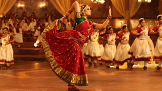 Kangana Ranaut in a Bharatnatyam sequence from Thalaivi.
