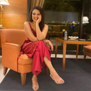 Kaneez Surka (Photo: INSTAGRAM/kaneezsurka) Kaneez Surka (Photo: INSTAGRAM/kaneezsurka)