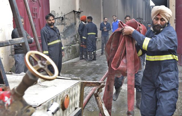 The fire-ravaged hosiery unit on Rahon Road in Meharban Village in Ludhiana on March 2. (Gurpreet Singh/ HT) The fire-ravaged hosiery unit on Rahon Road in Meharban Village in Ludhiana on March 2. (Gurpreet Singh/ HT)