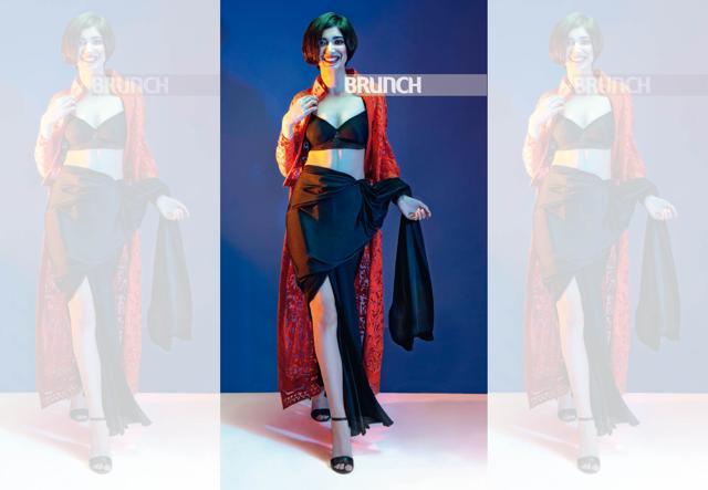 Bra top, Clovia; cape, Pankaj & Nidhi; sari, Dolly J; sandals, Ket Importa (Kin’s) (Shivamm Paathak ) Bra top, Clovia; cape, Pankaj & Nidhi; sari, Dolly J; sandals, Ket Importa (Kin’s) (Shivamm Paathak )