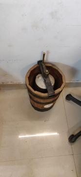 The hand churner still used at Taj Ice Cream (Photo: Facebook/Musafir Walks)