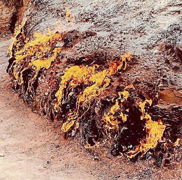 Yanardag, a natural fire burning since 3,000 years. Yanardag, a natural fire burning since 3,000 years.