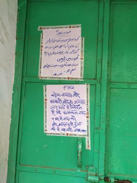 A notice on the door of a mosque on GT Road urging people to offer prayers at home (HT Photo)