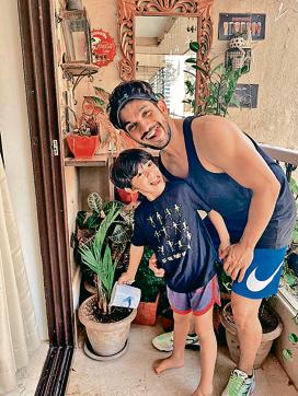 Actor Arjun Bijlani and son Ayaan showing off their gardening skills Actor Arjun Bijlani and son Ayaan showing off their gardening skills