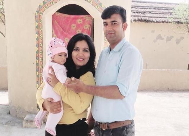 Navveha Soni with her parents, Navdeep Soni and Dr Neha Verma. (HT PHOTO)