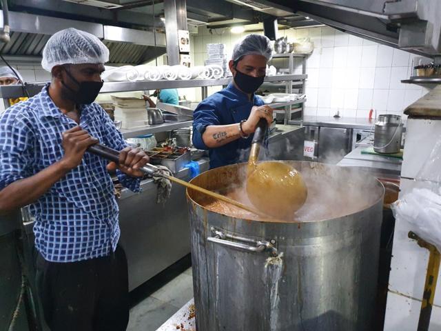 Some of the restaurateurs have provided accommodation to their cooking staff, nearby the kitchens, to be able to prepare maximum number of meals while ensuring that they have sanitised themselves. Some of the restaurateurs have provided accommodation to their cooking staff, nearby the kitchens, to be able to prepare maximum number of meals while ensuring that they have sanitised themselves.