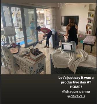 Taapsee Pannu and Shagun Pannu Taapsee Pannu and Shagun Pannu