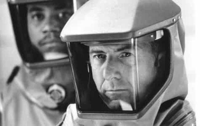 Outbreak stars Dustin Hoffman, Rene Russo and Morgan Freeman in prominent roles. Outbreak stars Dustin Hoffman, Rene Russo and Morgan Freeman in prominent roles.