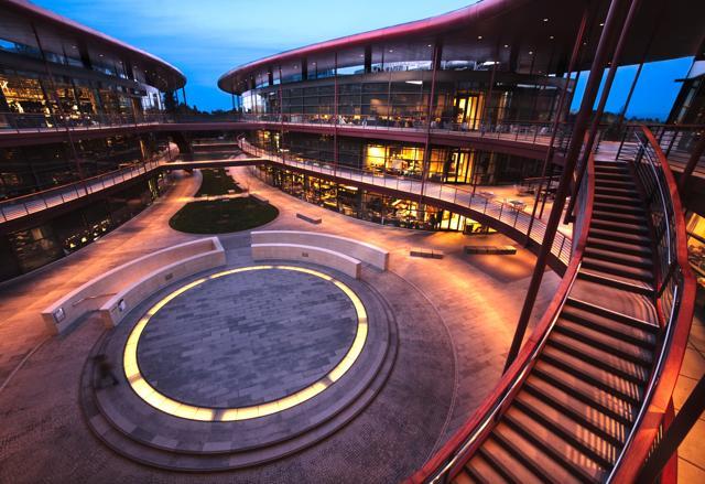 Clark center at Stanford University (Shutterstock) Clark center at Stanford University (Shutterstock)