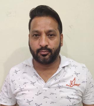 43-year-old Rakesh Bhatia, who is a resident of Civil Lines, also said that some of the wholesalers have decided not to operate their business for this week. (HT) 43-year-old Rakesh Bhatia, who is a resident of Civil Lines, also said that some of the wholesalers have decided not to operate their business for this week. (HT)