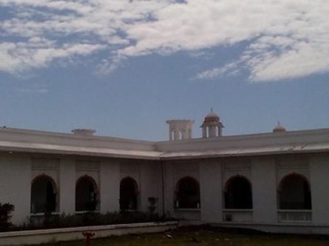 The storm-ravaged section of the newly-built structure in the complex of Sikh shrine Gurdwara Darbar Sahib in Kartarpur (HT PHOTO) The storm-ravaged section of the newly-built structure in the complex of Sikh shrine Gurdwara Darbar Sahib in Kartarpur (HT PHOTO)