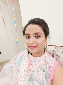 Ludhiana-based banker Savleen Kaur. (HT Photo) Ludhiana-based banker Savleen Kaur. (HT Photo)