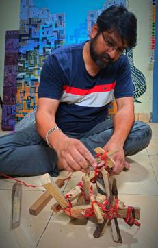 Sculptor Vishal Bhatnagar at work (HT PHOTO) Sculptor Vishal Bhatnagar at work (HT PHOTO)