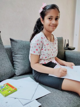 Anshika Handa spending her lockdown time in sketching that relaxes her and helps vent out her feelings Anshika Handa spending her lockdown time in sketching that relaxes her and helps vent out her feelings