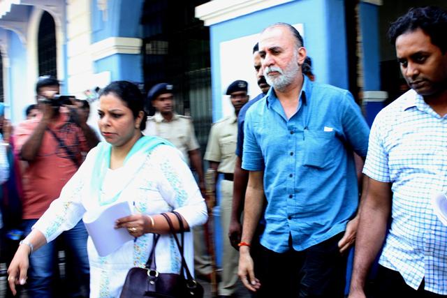 Tarun Tejpal (centre) after a court appearance. (HT Photo) Tarun Tejpal (centre) after a court appearance. (HT Photo)