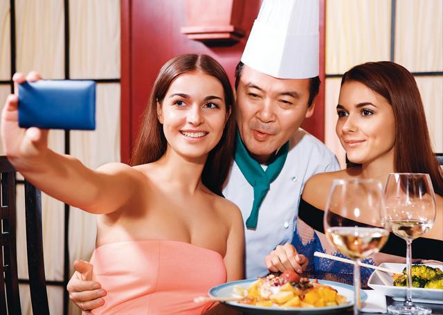 Those who travel for food tourism want to eat all of the restaurant’s signature dishes and click selfies with the chef too (Shutterstock)