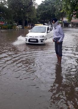 Rainwater accumulated in Phase-5, Mohali, after just two hours of showers on Sunday. (HT PHOTO) Rainwater accumulated in Phase-5, Mohali, after just two hours of showers on Sunday. (HT PHOTO)