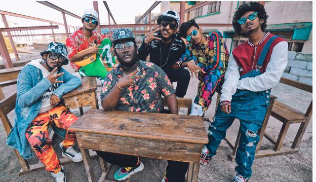 Yogesh Kurme, Siddhesh Jammi, Davis Klyton, Adtiya Vhatkar, Nitesh Patel and Nishant Mohite of the hip hop outfit 7 Bantaiz . Yogesh Kurme, Siddhesh Jammi, Davis Klyton, Adtiya Vhatkar, Nitesh Patel and Nishant Mohite of the hip hop outfit 7 Bantaiz .