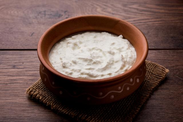 Curd or Dahi (Shutterstock) Curd or Dahi (Shutterstock)
