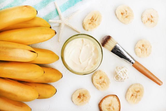 Bananas are great for hydrating one’s skin. (Photo: Shutterstock) Bananas are great for hydrating one’s skin. (Photo: Shutterstock)